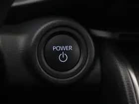 Toyota C-HR (2025) thumbnail 25