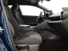 Toyota C-HR (2025) thumbnail 32