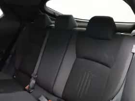 Toyota C-HR (2025) thumbnail 35
