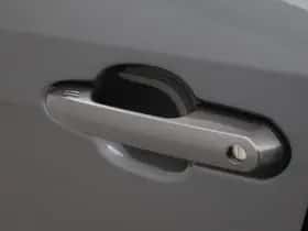Toyota RAV4 (2024) thumbnail 10