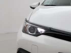 Toyota Auris (2019) thumbnail 12