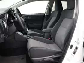 Toyota Auris (2019) thumbnail 20