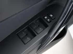 Toyota Auris (2019) thumbnail 21