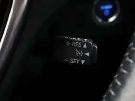 Toyota Auris (2019) thumbnail 10