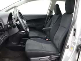 Toyota Verso-S (2011) thumbnail 14