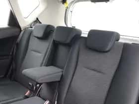 Toyota Verso-S (2011) thumbnail 28
