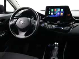 Toyota C-HR (2023) thumbnail 24