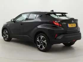 Toyota C-HR (2023) thumbnail 4