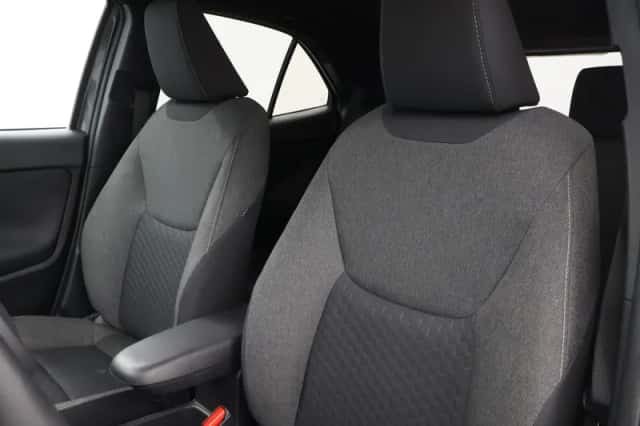 Toyota Yaris Cross (2025) thumbnail 4