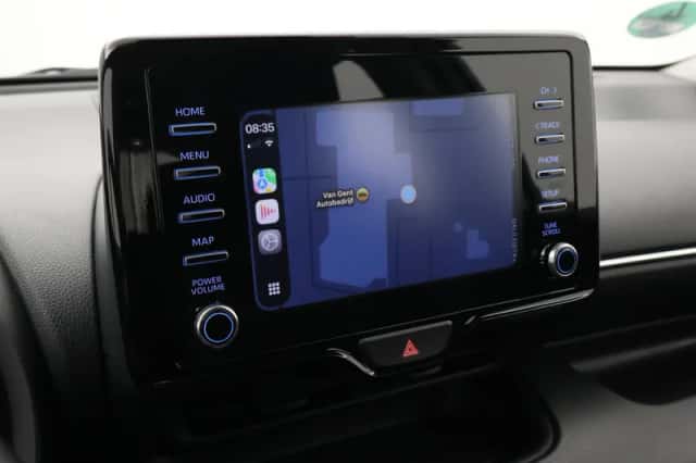 Toyota Yaris (2022) thumbnail 6