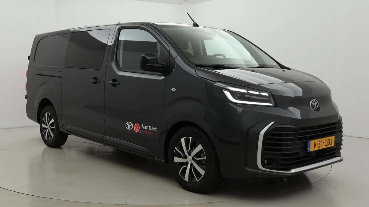 Toyota Proace (2024) — foto 1