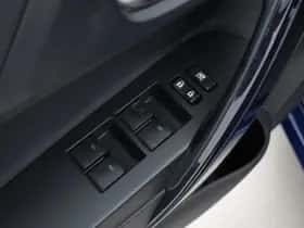 Toyota Auris (2015) thumbnail 22