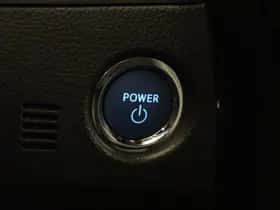 Toyota Auris (2015) thumbnail 28