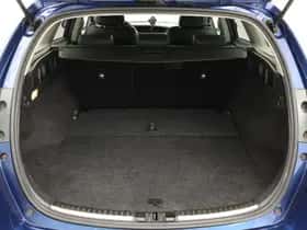 Toyota Auris (2015) thumbnail 39