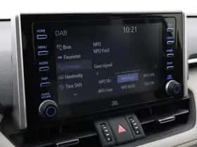 Toyota RAV4 (2021) thumbnail 32