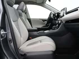 Toyota RAV4 (2021) thumbnail 37