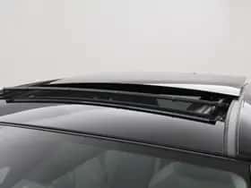Toyota RAV4 (2021) thumbnail 5