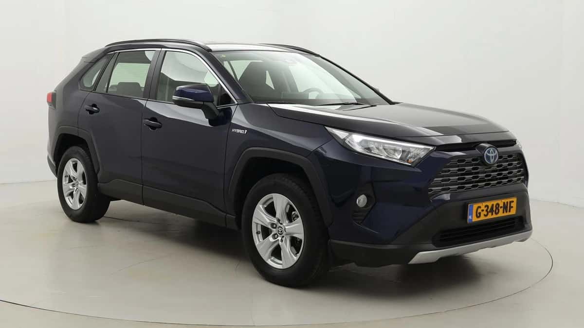 Toyota RAV4 (2019) — foto 1