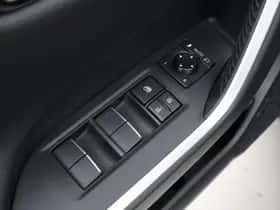 Toyota RAV4 (2019) thumbnail 21