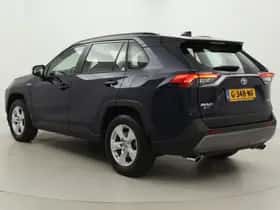 Toyota RAV4 (2019) thumbnail 4