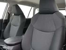 Toyota RAV4 (2019) thumbnail 10