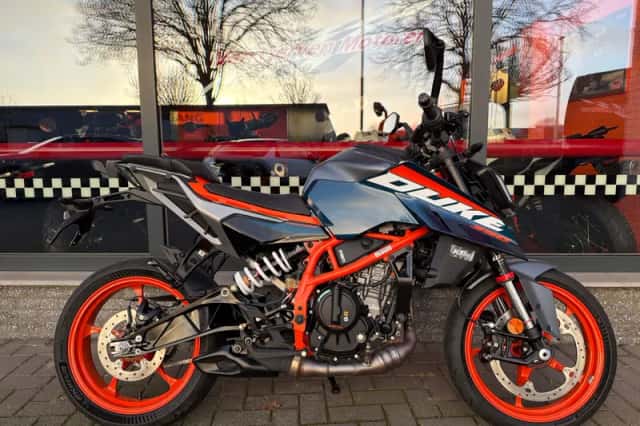 DS KTM (2026) thumbnail 2