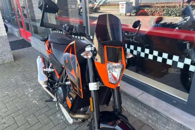 DS KTM (2016) thumbnail 4