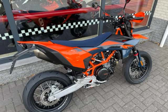 DS KTM (2026) thumbnail 4