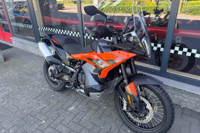 DS KTM (2026) thumbnail 3