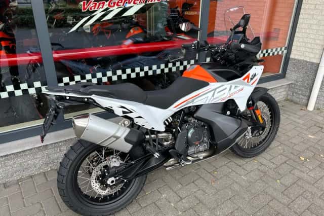 DS KTM (2026) thumbnail 4