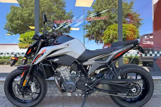 DS KTM (2024) thumbnail 5
