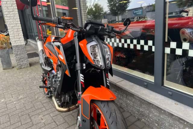 DS KTM (2023) thumbnail 5