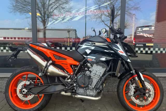 DS KTM (2023) thumbnail 2