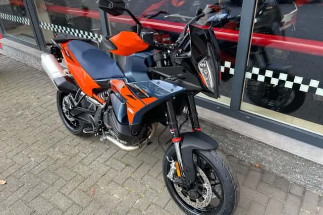 DS KTM (2026) thumbnail 2