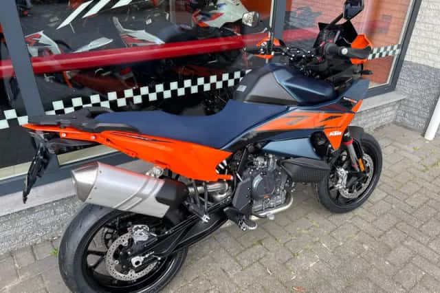 DS KTM (2026) thumbnail 3