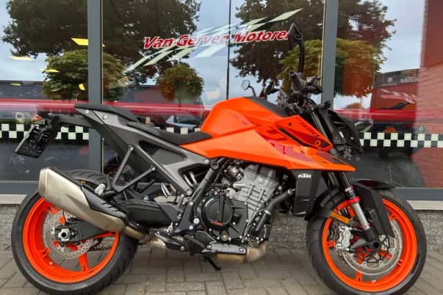 DS KTM (2025) thumbnail 1
