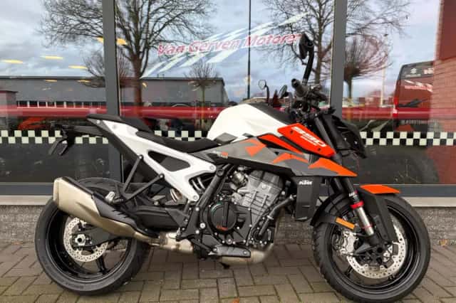 DS KTM (2026) thumbnail 1