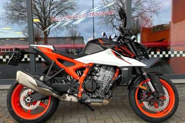 DS KTM (2026) thumbnail 1