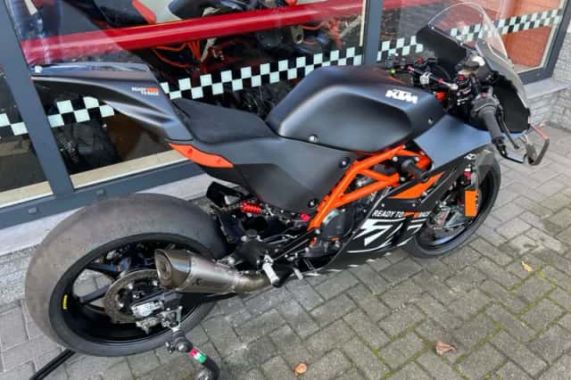 DS KTM (2023) thumbnail 4
