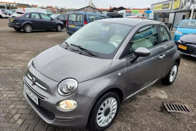 Fiat 500 (2020) thumbnail 2