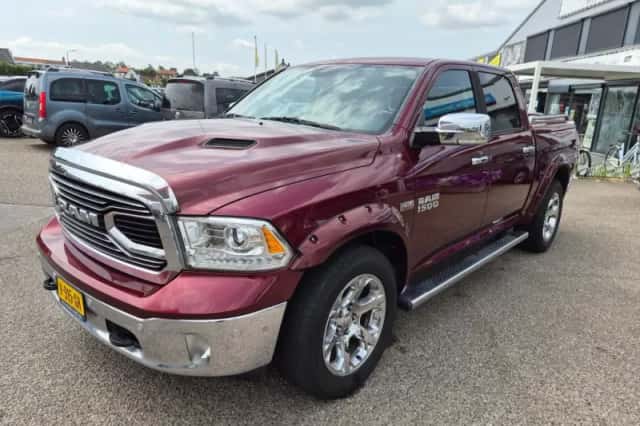 Dodge RAM (2017) thumbnail 3