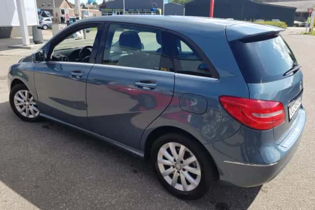 Mercedes-Benz B-Klasse (2012) thumbnail 4