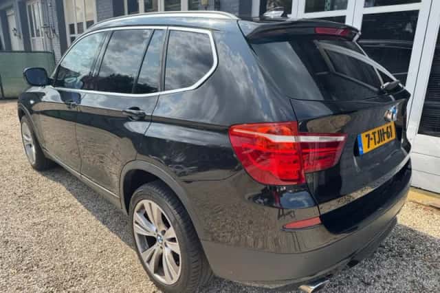 BMW X3 (2014) thumbnail 3