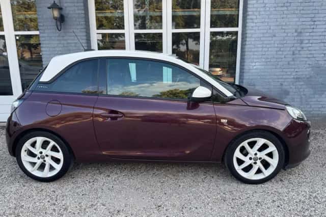 Opel Adam (2017) thumbnail 6