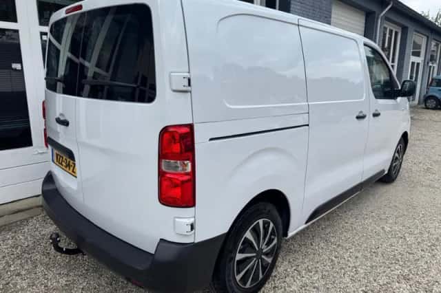 Opel Vivaro (2024) thumbnail 6