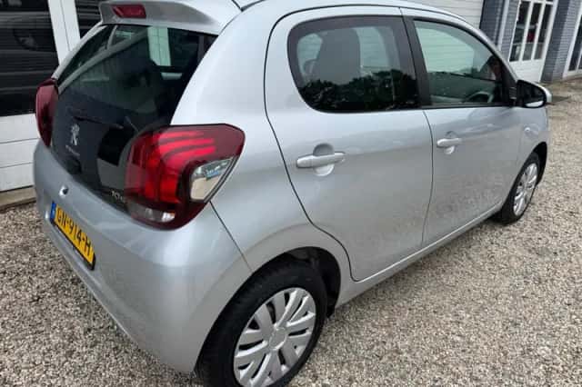 Peugeot 108 (2015) thumbnail 5