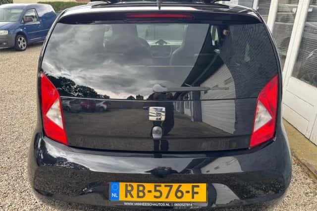 SEAT Mii (2017) thumbnail 5