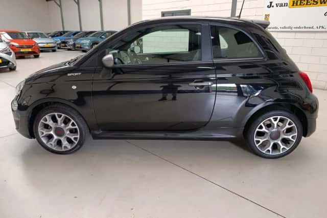 Fiat 500 (2021) thumbnail 6