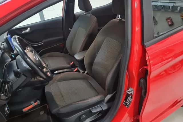 Ford Fiesta (2020) thumbnail 4