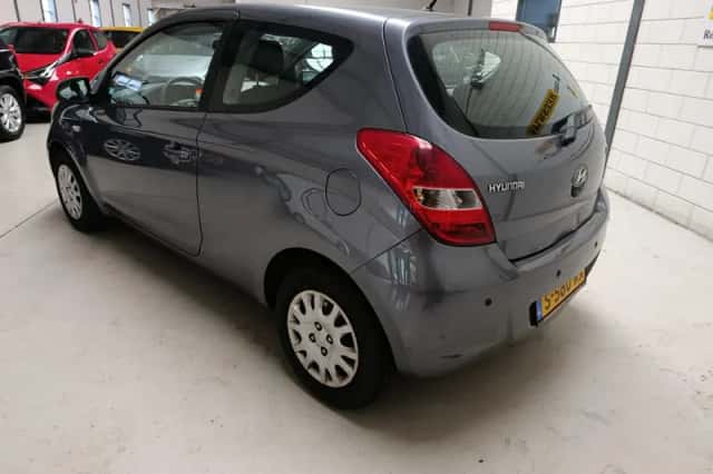 Hyundai i20 (2009) thumbnail 6